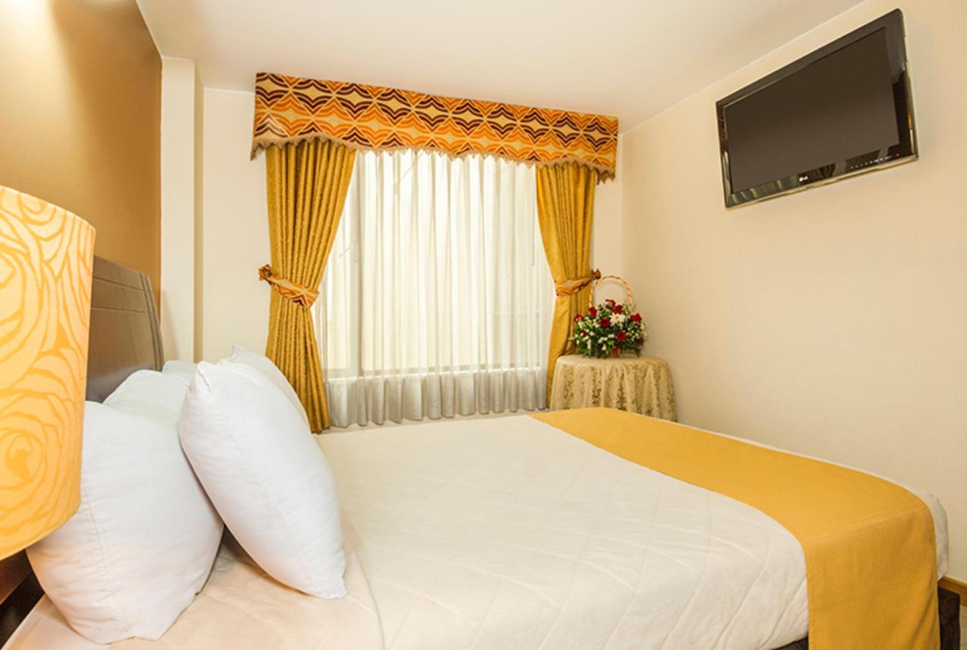 Apartahotel Bogota Gran Marquez, Apartaestudios Y Habitaciones Eksteriør bilde